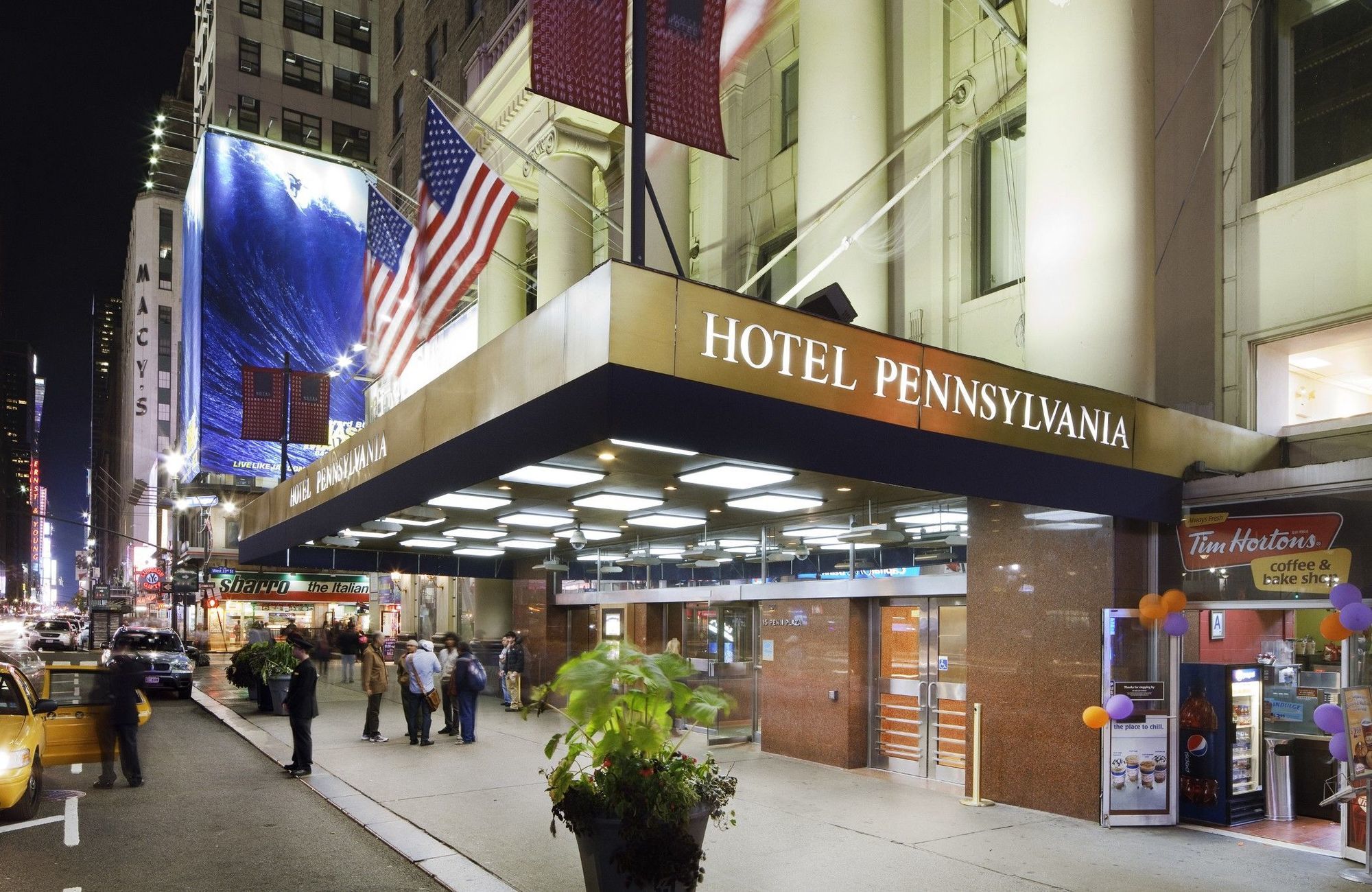Hotel Pennsylvania Ню Йорк Екстериор снимка