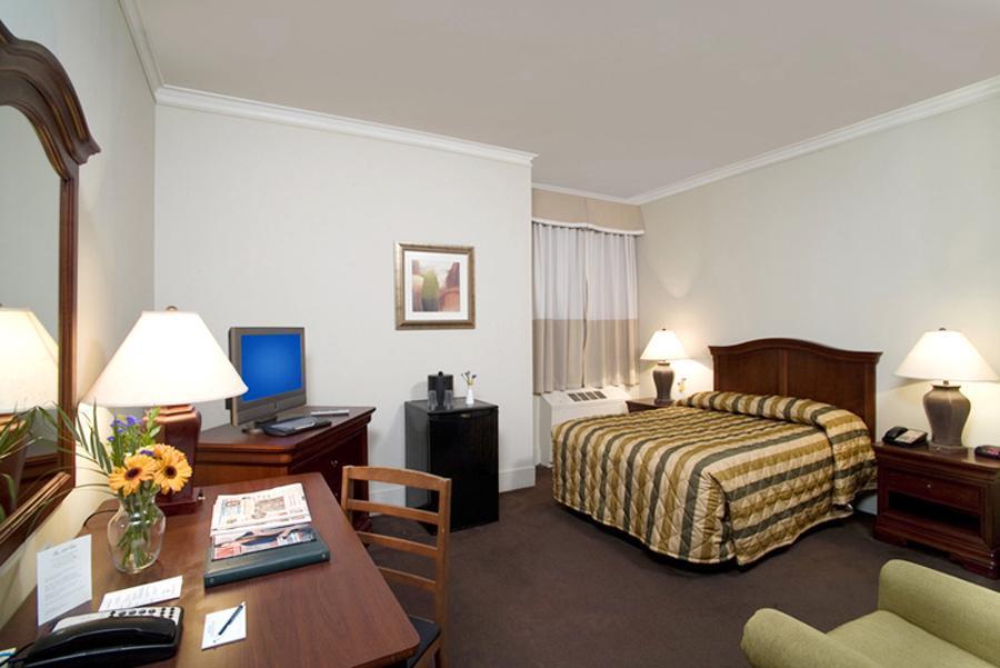Hotel Pennsylvania Ню Йорк Стая снимка