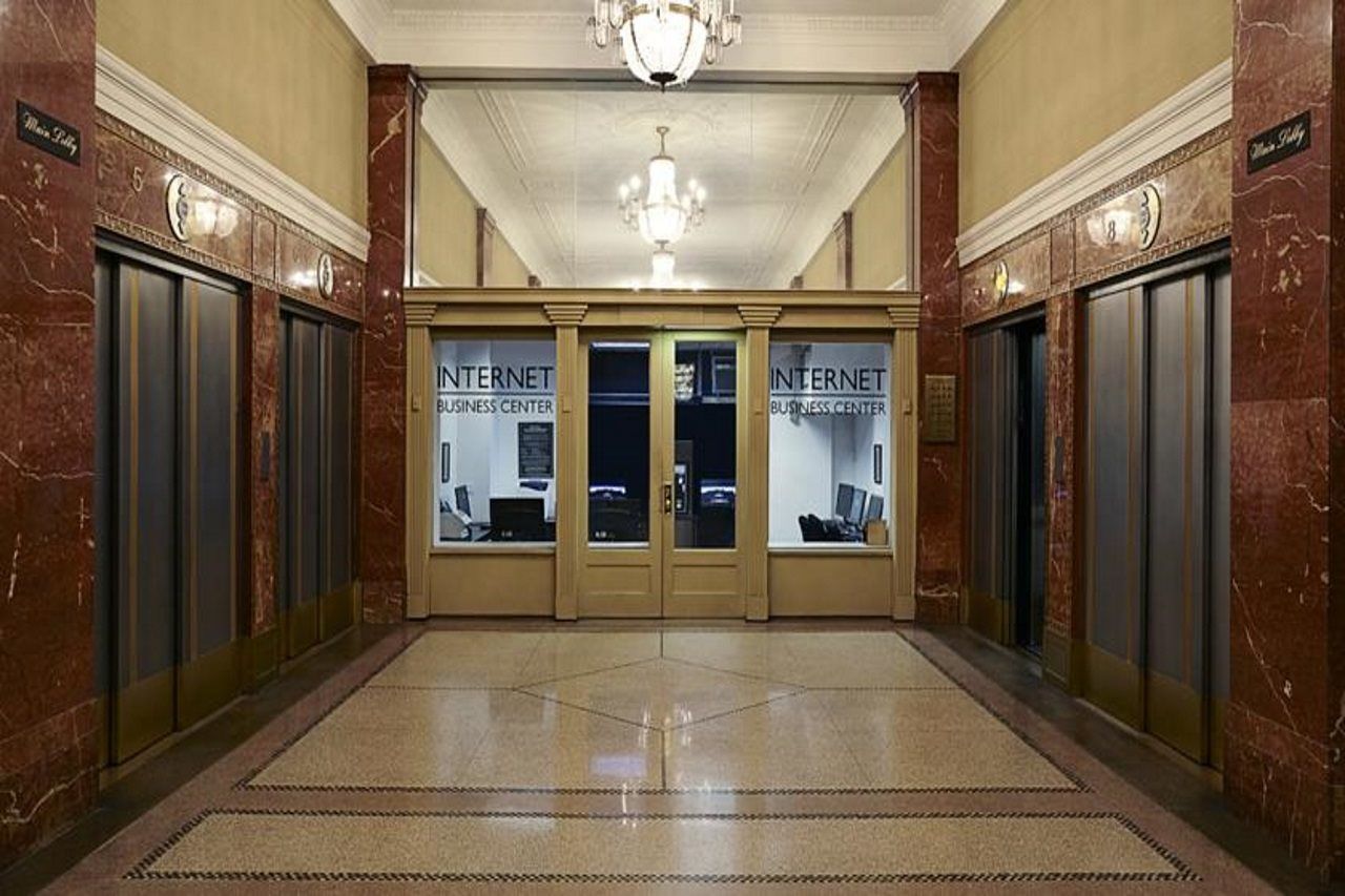 Hotel Pennsylvania Ню Йорк Екстериор снимка